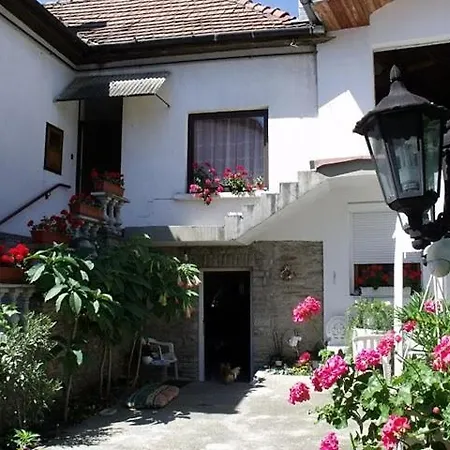 Konukevi Magdi Panzio Hévíz